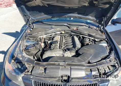 2006 BMW 330I z USA, uszkodzony, nr VIN WBAVB33536AZ86617